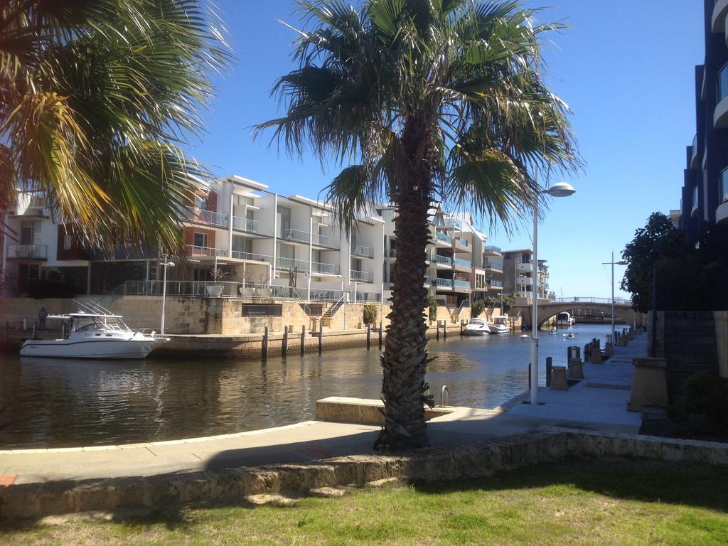 Mandurah Ocean Marina Chalets Екстер'єр фото