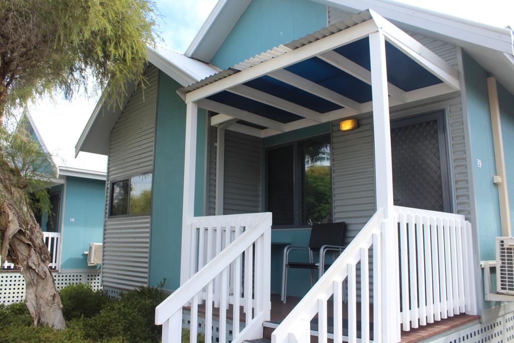 Mandurah Ocean Marina Chalets Екстер'єр фото