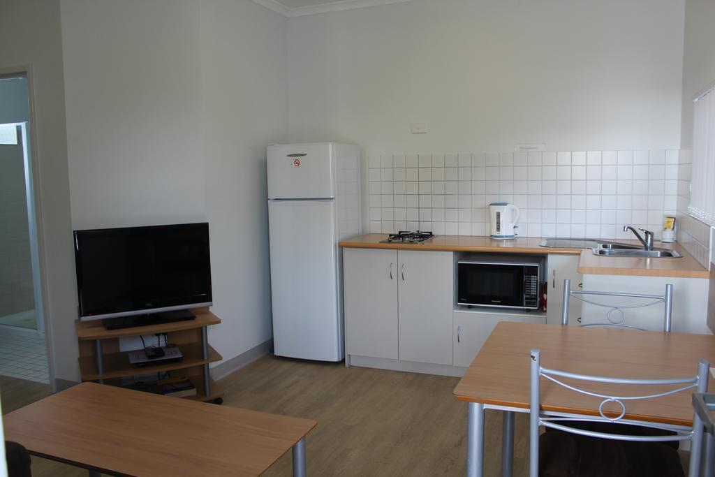 Mandurah Ocean Marina Chalets Екстер'єр фото