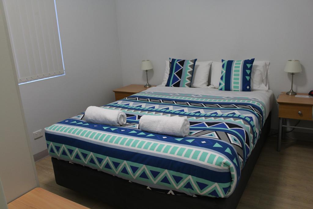 Mandurah Ocean Marina Chalets Екстер'єр фото